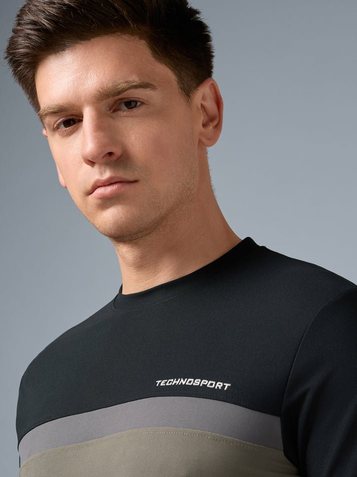 P807SMOKEYOLIVE-04 T Shirts